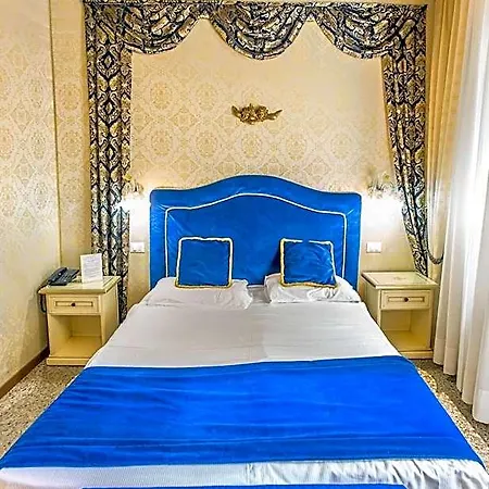 Residenza La Campana ונציה