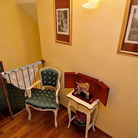 Residenza La Campana Guest house Venice