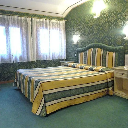 Casa de hóspedes Residenza La Campana 3*