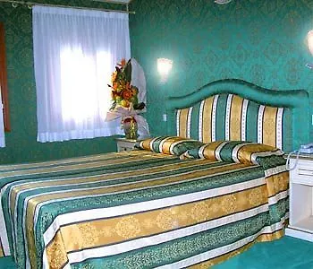 Pensionat Residenza La Campana Venedig
