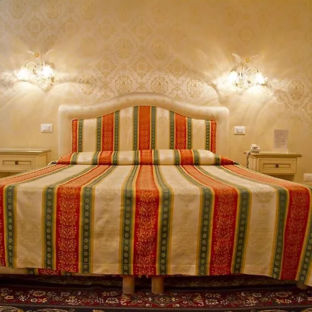 Residenza La Campana Venedig