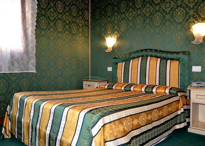 Residenza La Campana 3*