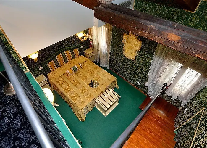 Residenza La Campana Gasthof 3*