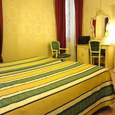 Residenza La Campana 3* Velence